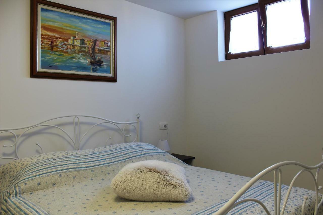 Apartman Robi Nova Vas  المظهر الخارجي الصورة